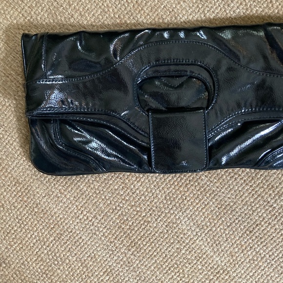 Black Faux Patent Leather Clutch Handbag - Picture 3 of 5